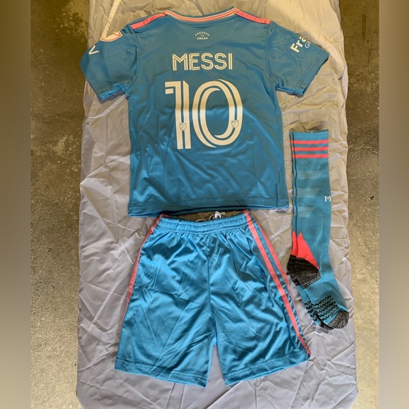 Kids Inter Miami 25/26 Jerseys - Picture 11 of 14